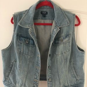 NWOT Chaps denim vest